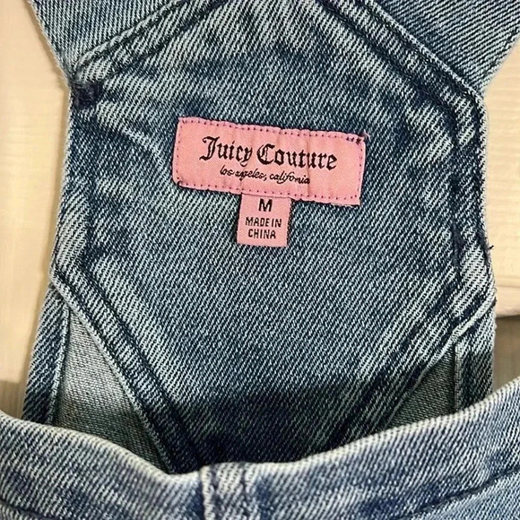 JUICY COUTURE DENIM WIDE LEG OVERALL WITH RELEASE HEM in Medium Wash medium - Picture 3 of 12